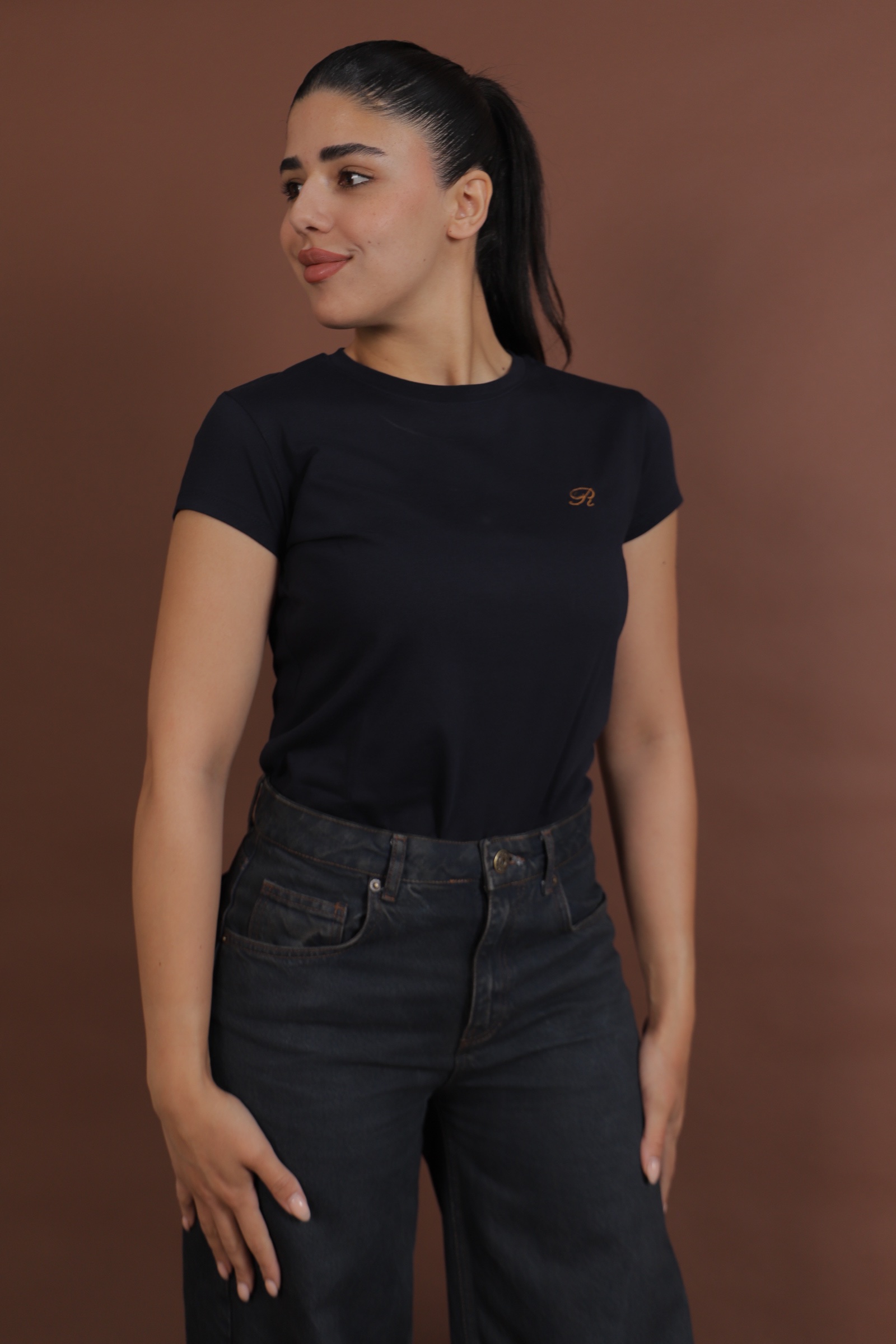 100% Cotton Fitted Navy T-Shirt